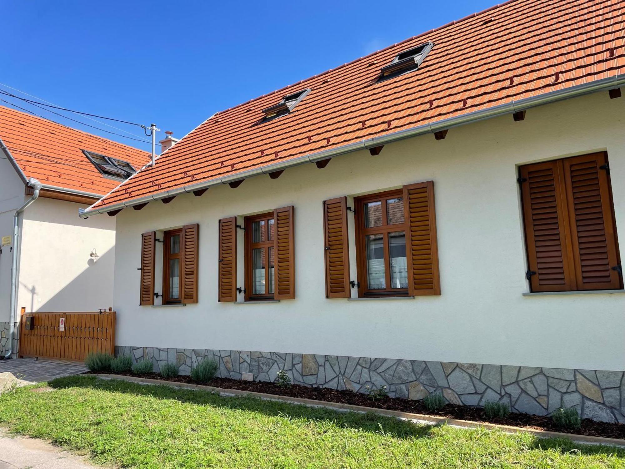 Kis-Duna Vendégház Dunabogdány Esterno foto